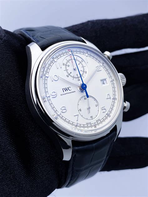 iwc 390403|IWC Schaffhausen Portuguese Chronograph Classic (IW390403).